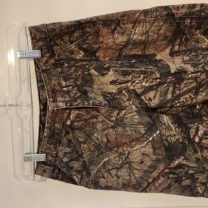 Carhartt boys camo pants size 14